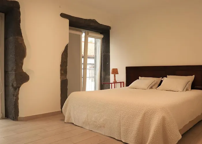 Faial Marina Apartments 2